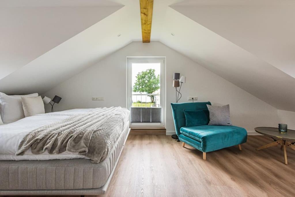 5 Sterne-Ferienhaus Eisvogel Am See Mit Sauna Und Kamin Krakow am See Exterior foto
